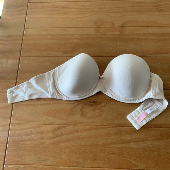 🌺SOLD Strapless Victorias Secret Bra- 36C - Picture 2 of 5